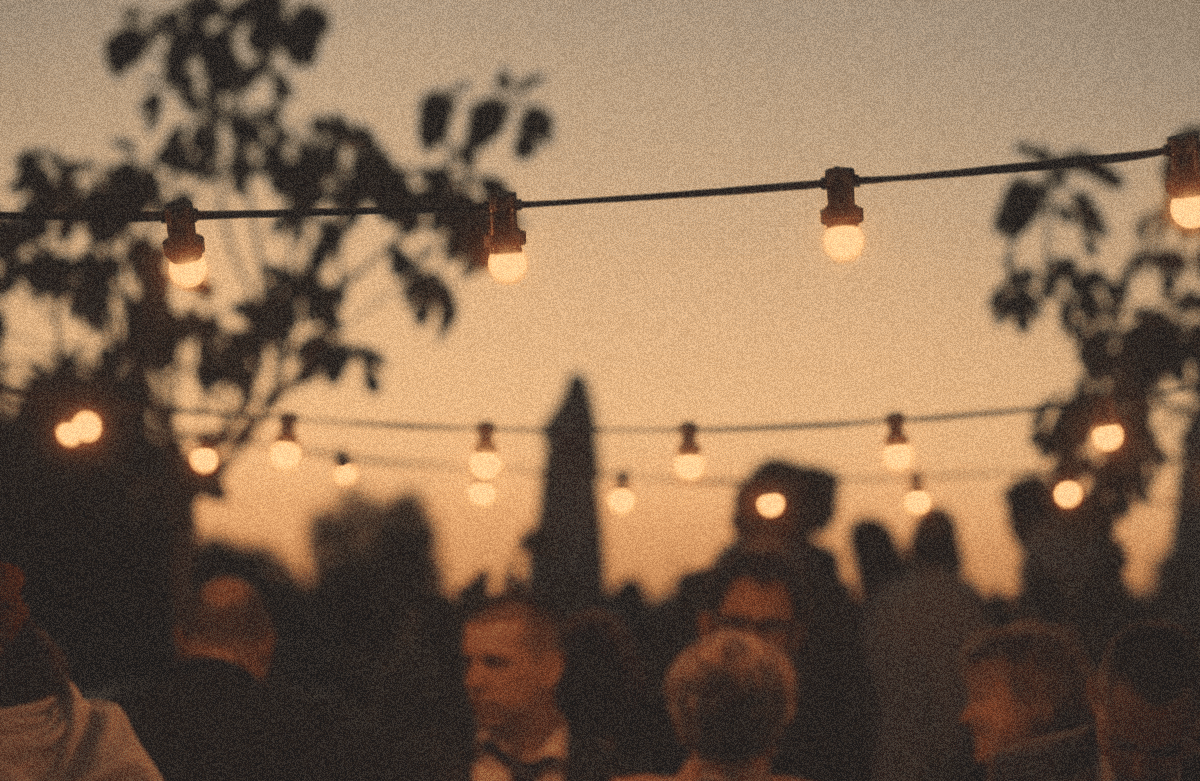 Des idées originales pour utiliser des guirlandes lumineuses Guinguette comme éclairage d'ambiance