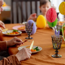 Préparer un repas de Pâques festif sans dépasser son budget